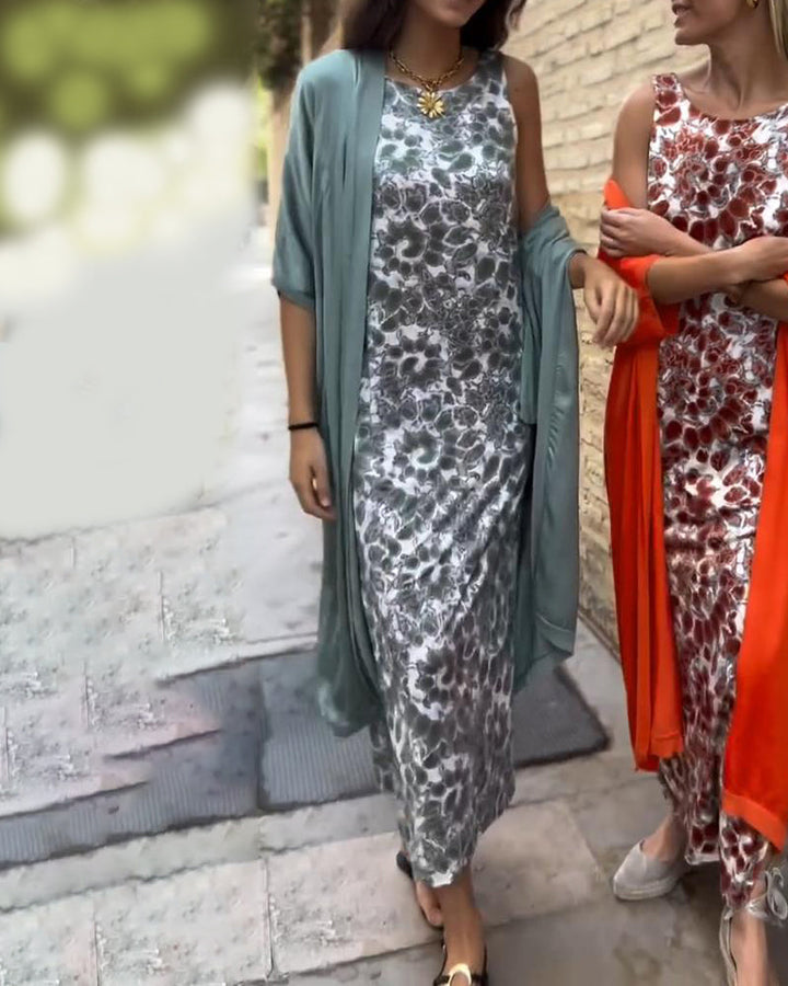 Elegancki dwuczęściowy kostium w stylu vintage