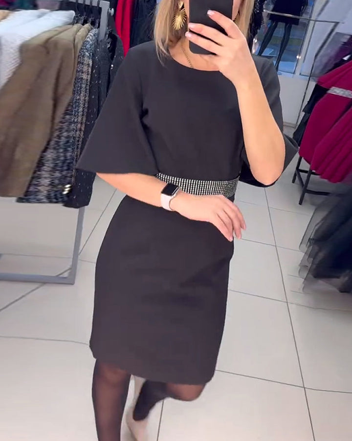 Robe Col Rond Manches Mi-Longues Évasées Taille