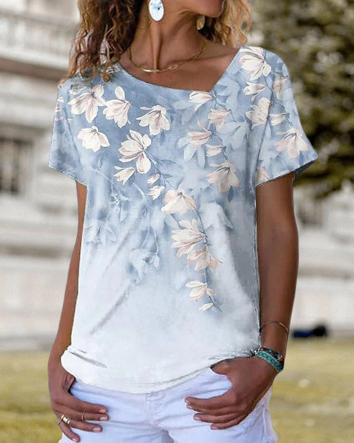 T-shirt z dekoltem w serek i kwiatowym wzorem