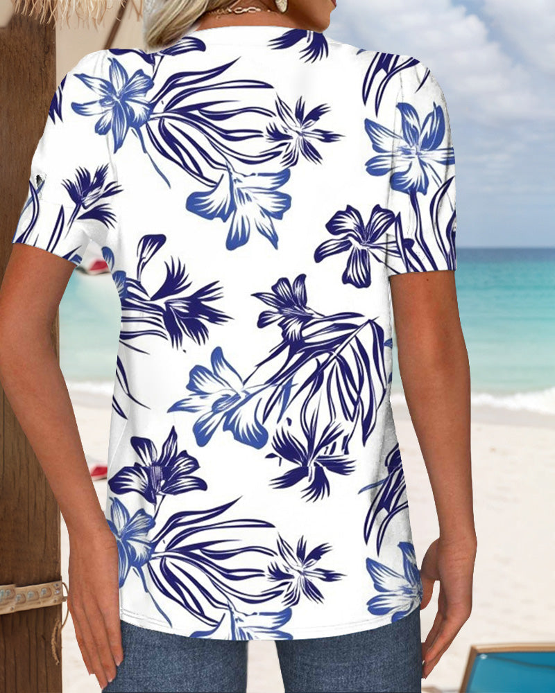 Koszulka z dzianiny z okrągłym dekoltem i kwiatowym nadrukiem