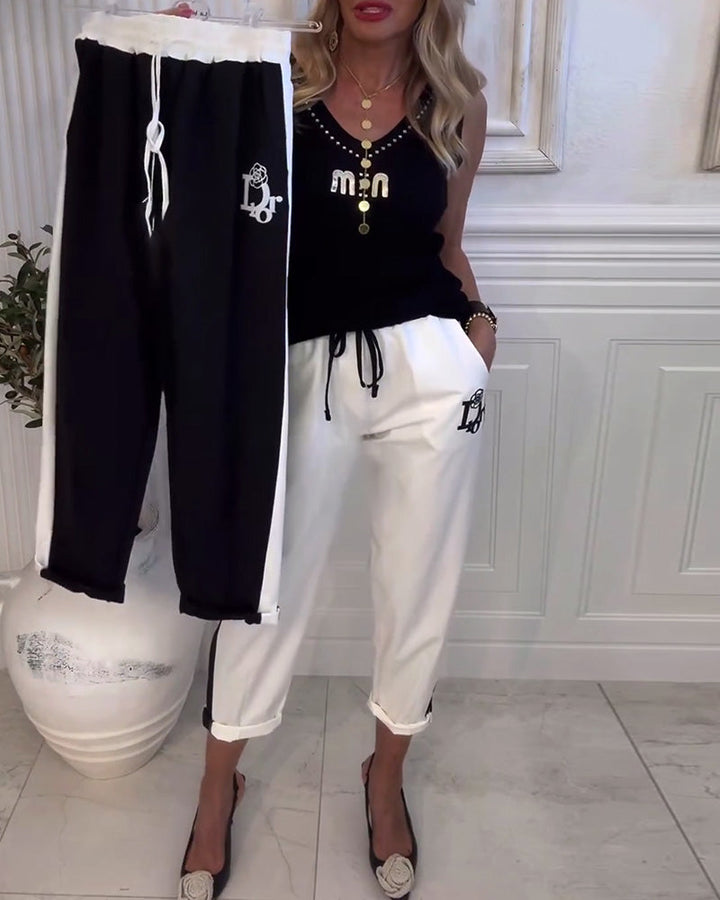 Spodnie typu slim fit z elastycznym ściągaczem