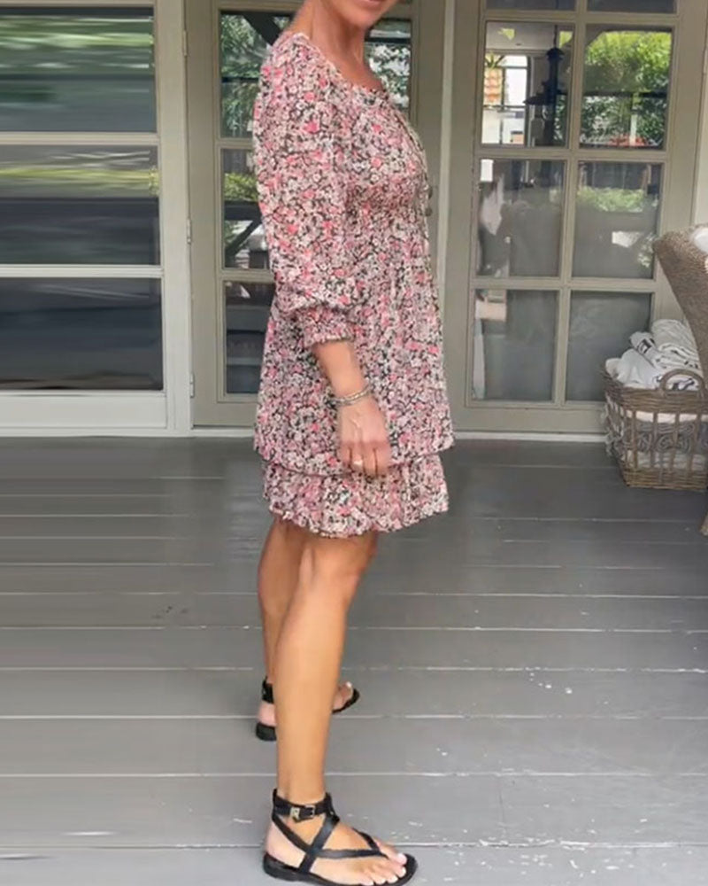 Robe décontractée à imprimé floral et encolure carrée