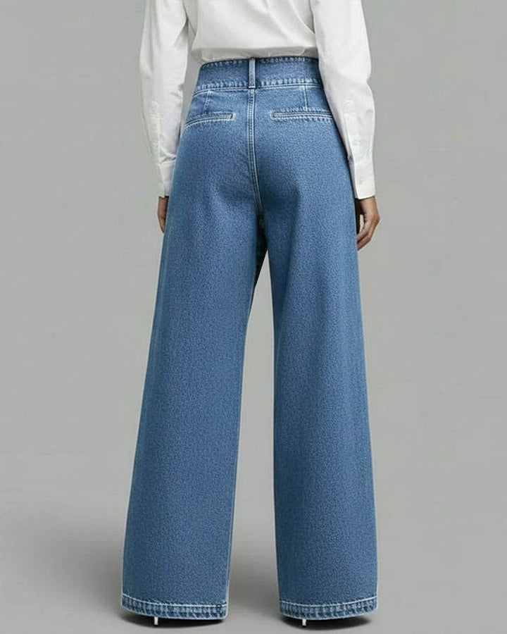 Modne spodnie z szerokimi nogawkami z denimu