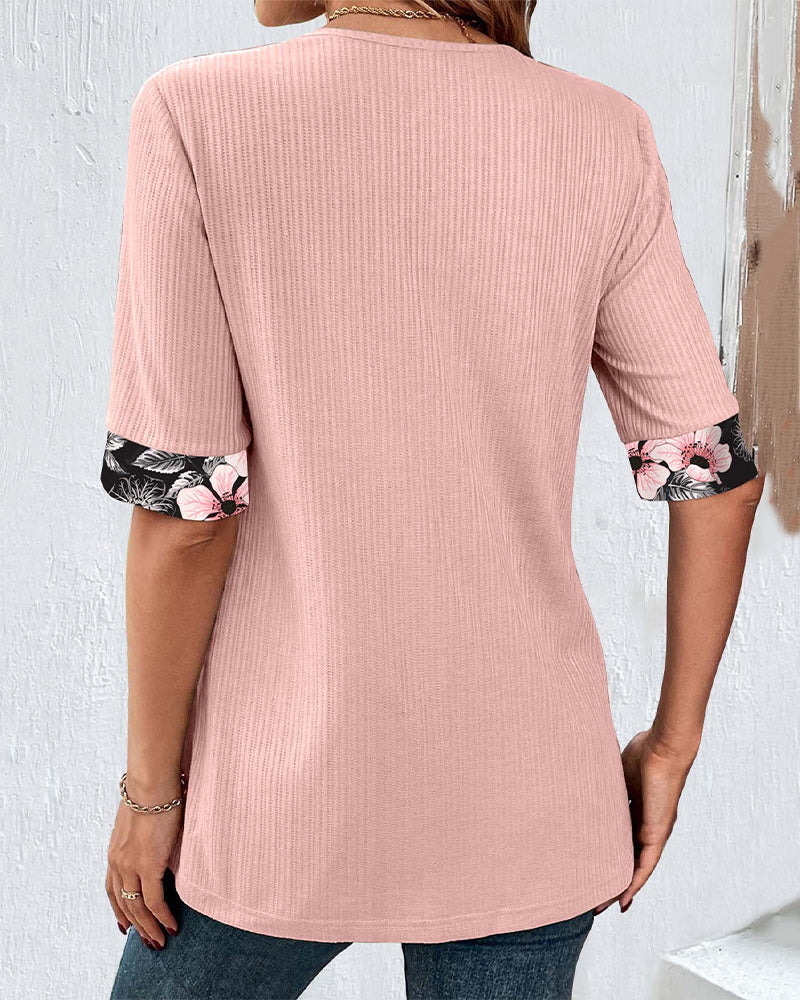 Blouse élégante à empiècements à imprimé floral