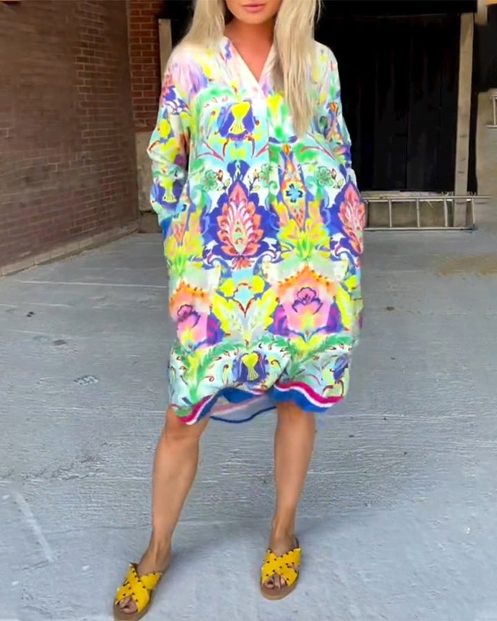 Robe imprimée ample à col en V