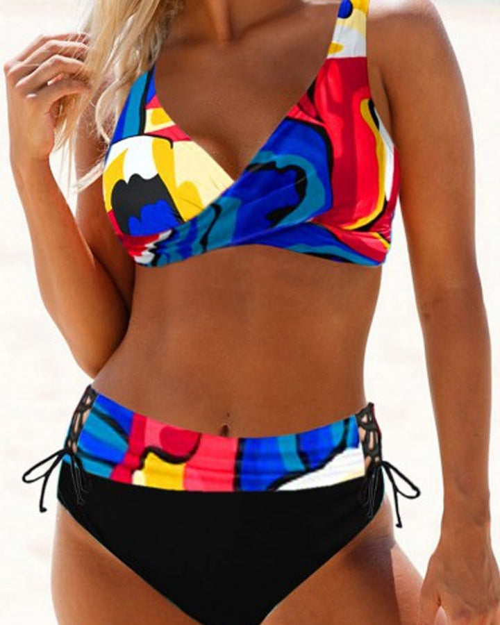 Ewa - Wesoły Kolorowy Bikini
