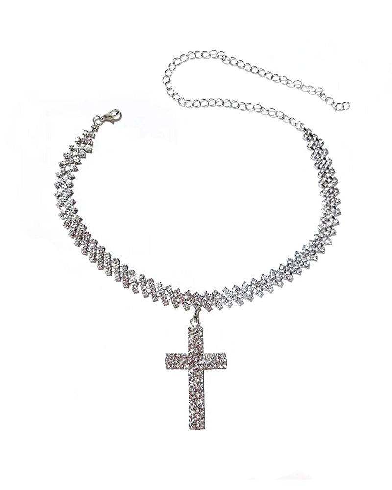 Pendentif croix en diamant étincelant