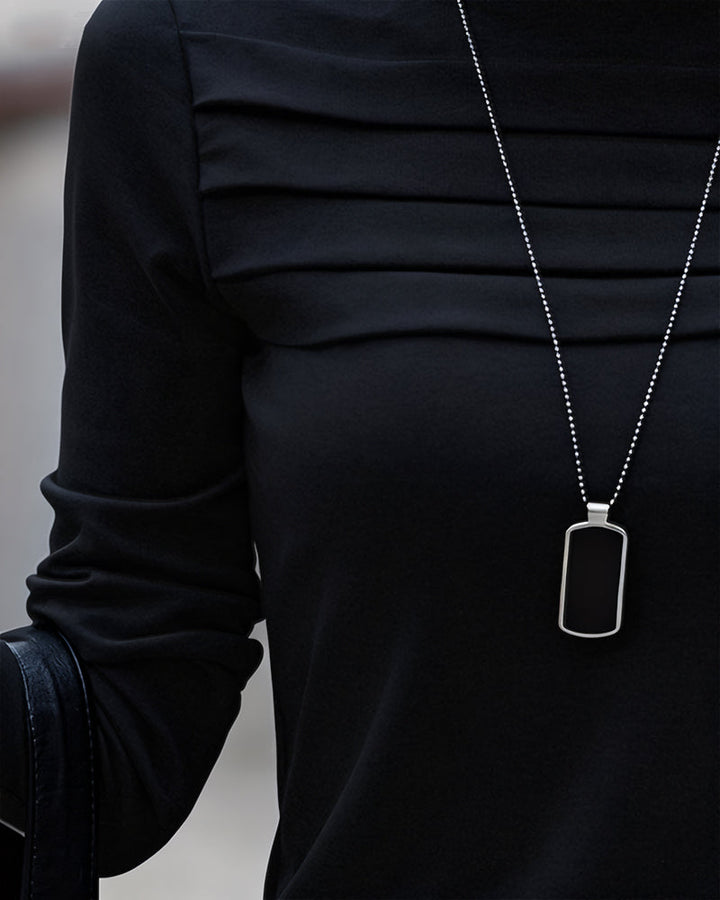 Bluzka slim fit z plisowanymi długimi rękawami