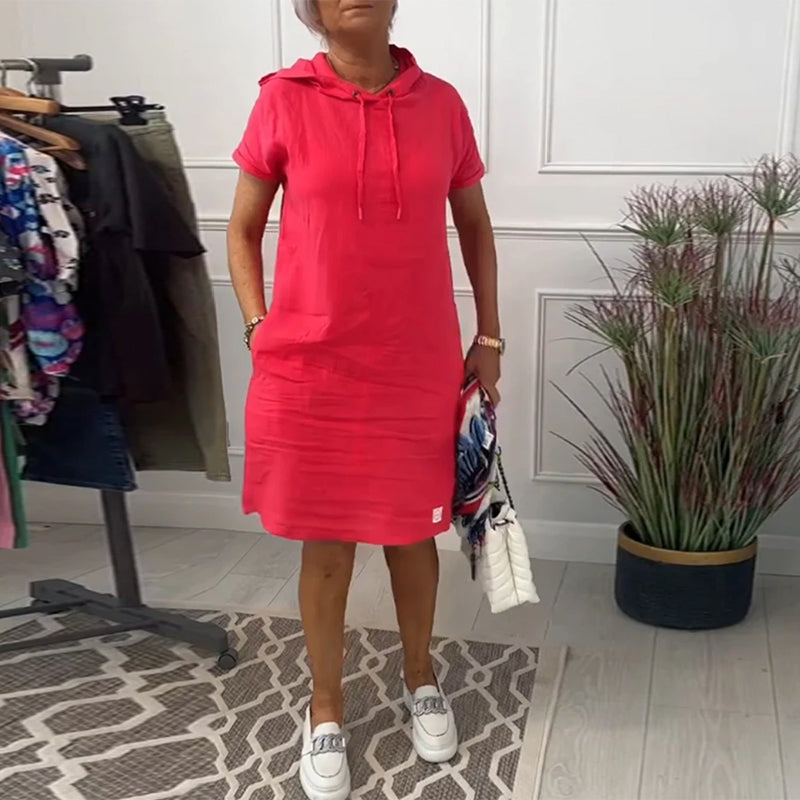 Robe décontractée à capuche et manches courtes