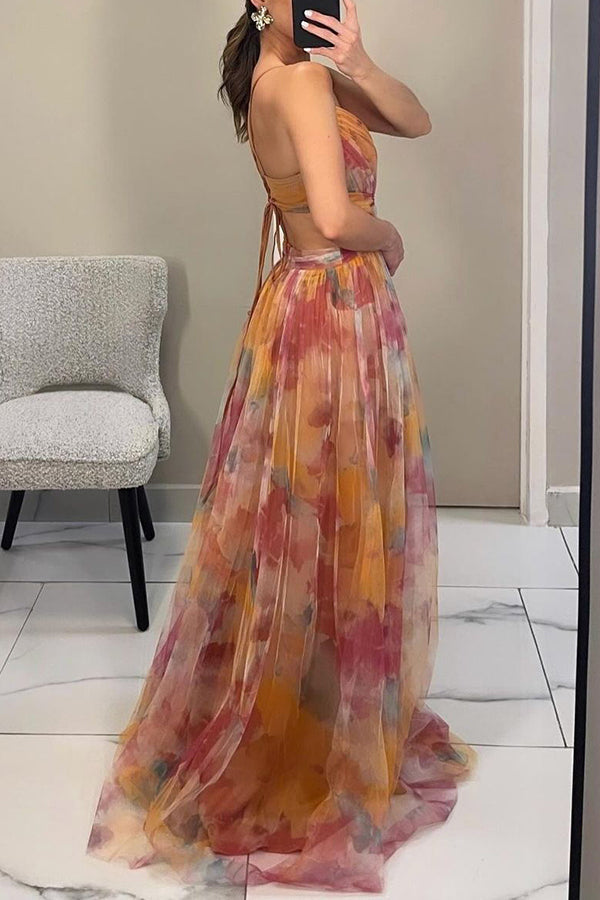 Robe d’été fluide à imprimé fleuri – silhouette féminine et légère