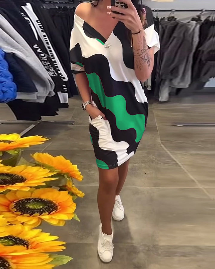 Robe À Col En V Avec Imprimé Ondulé