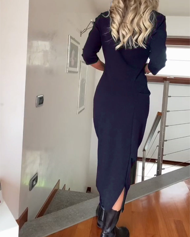 Robe élégante plissée à col rond de couleur unie