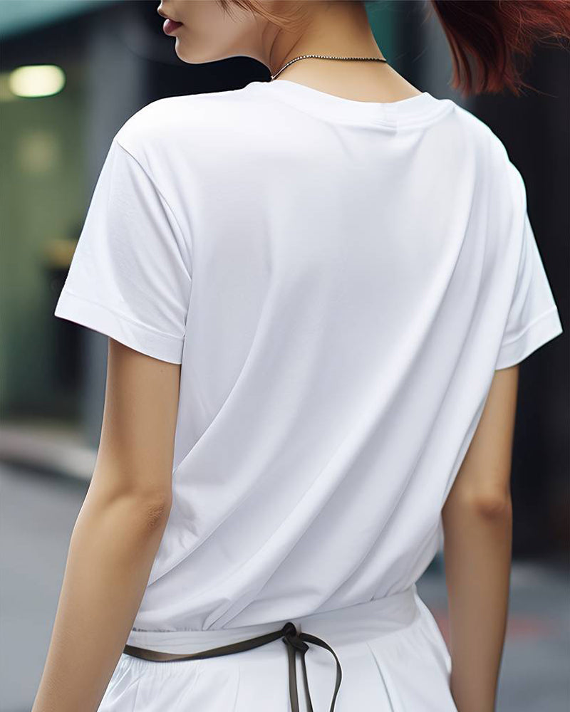T-shirt z krótkim rękawem i okrągłym dekoltem z nadrukiem love