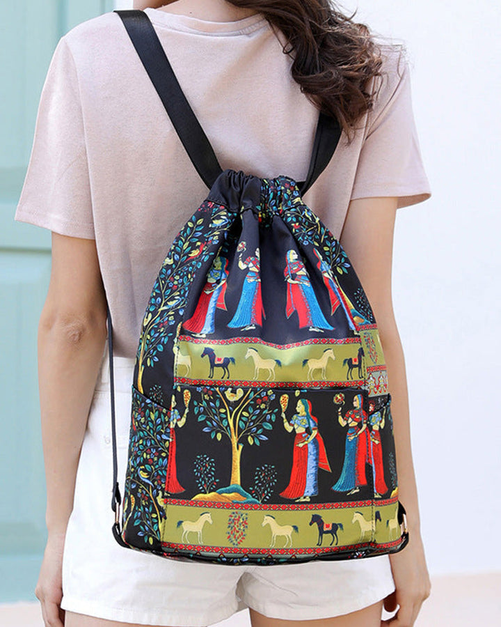 Sac à bandoulière avec cordon de serrage de style ethnique