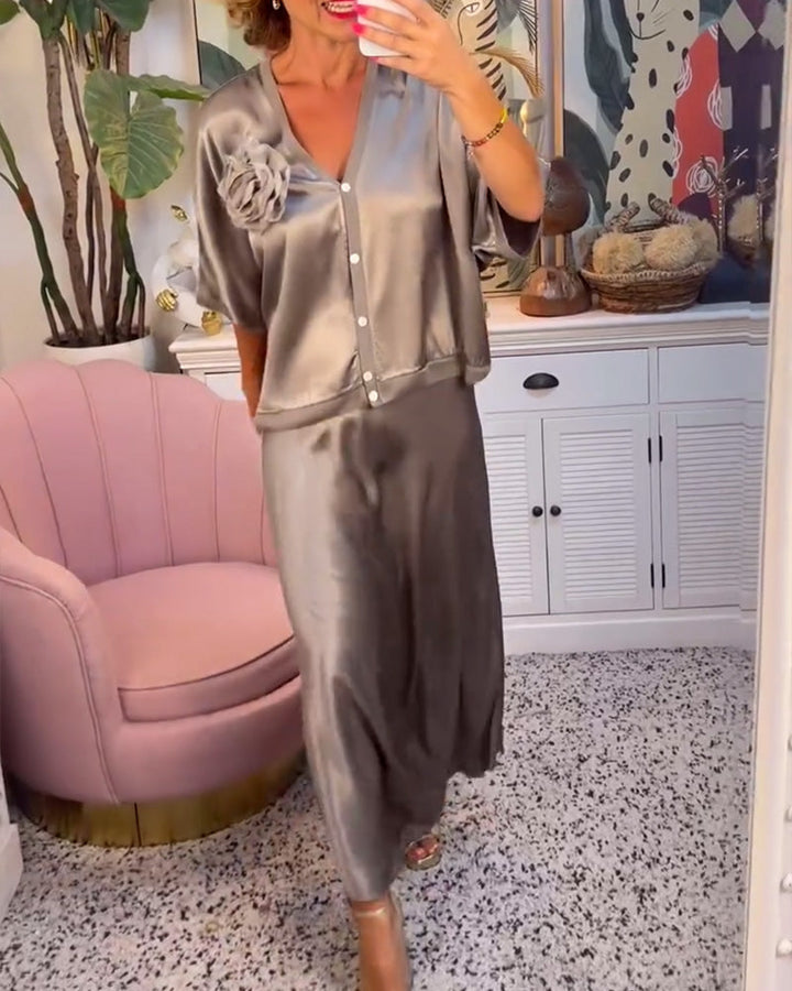 Ensemble jupe décontractée à boutons et col en V