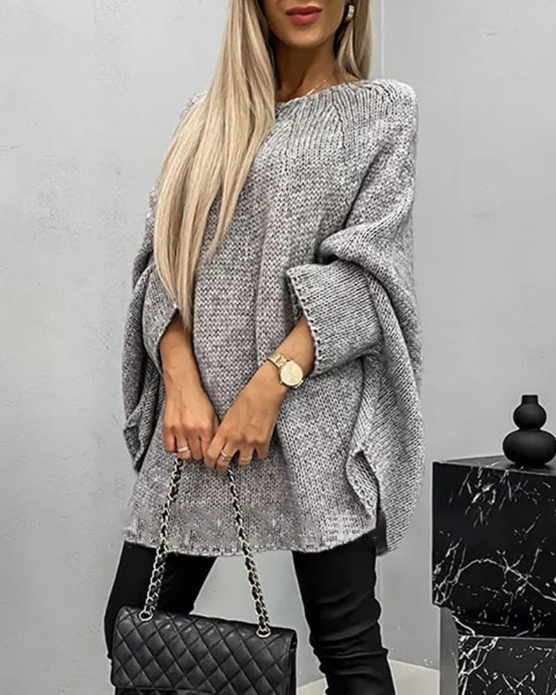 Elegancki damski sweter typu peleryna z dzianiny