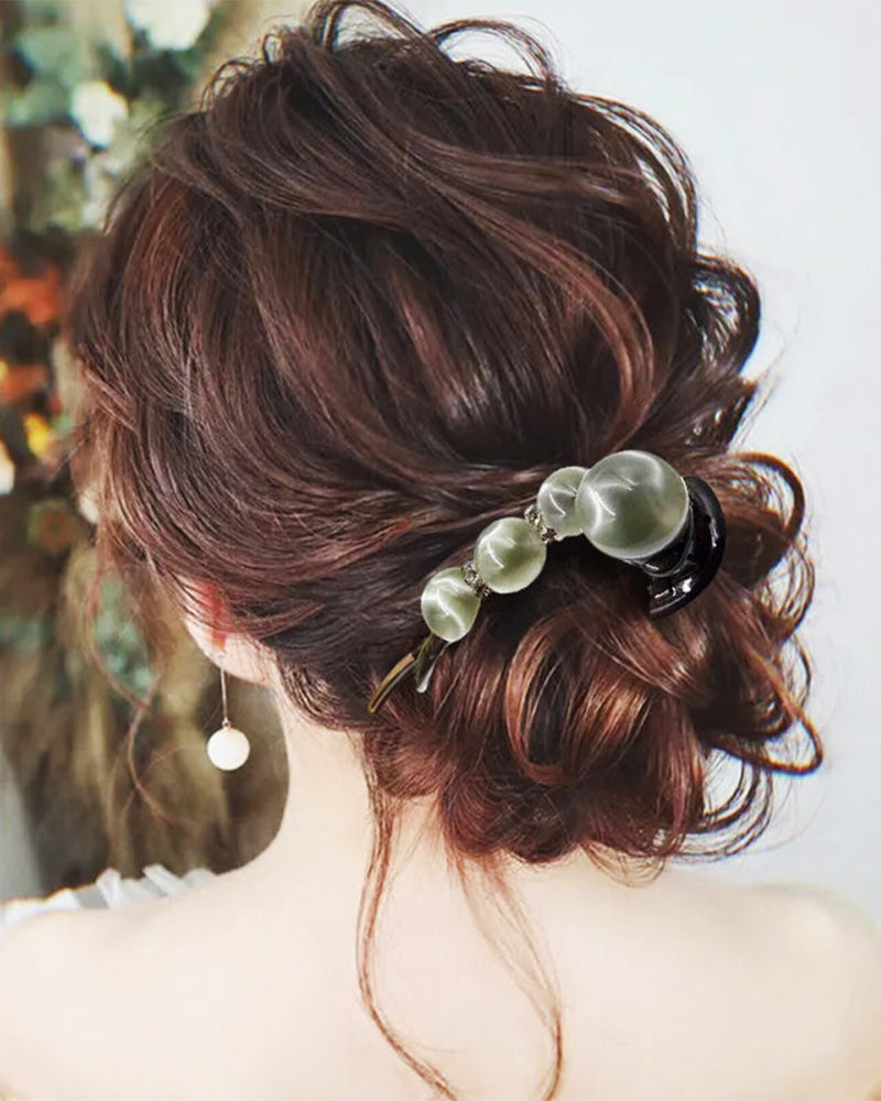 Elegancka spinka do włosów zaczesanych do tyłu