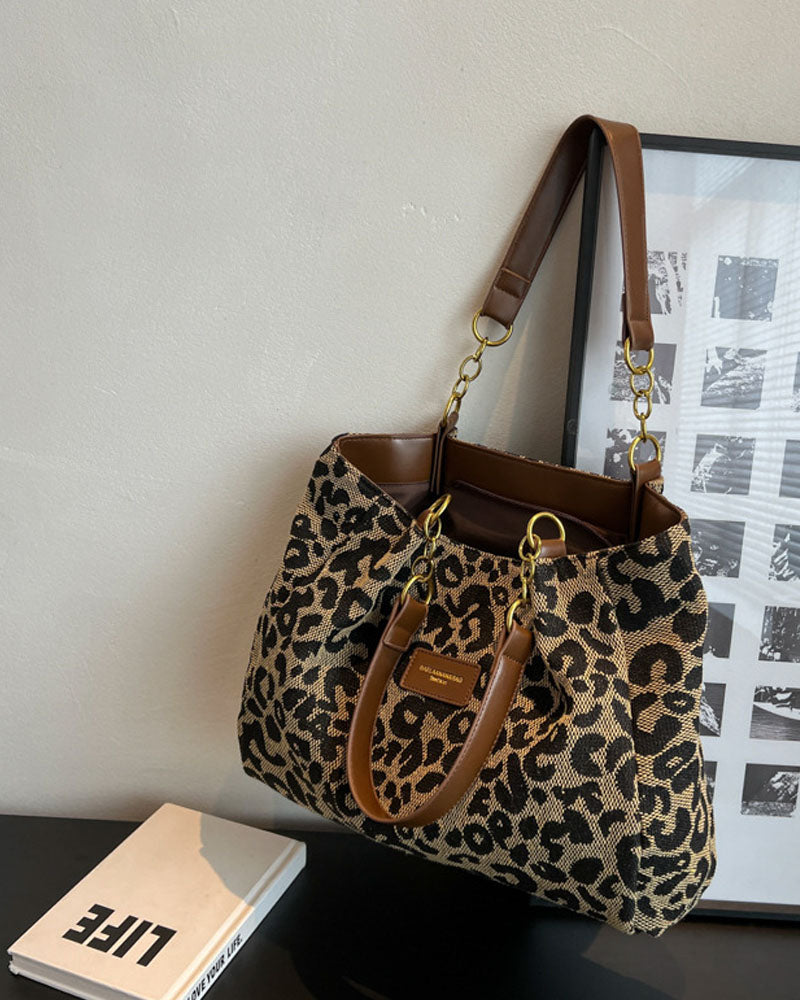 Sac porté épaule imprimé léopard
