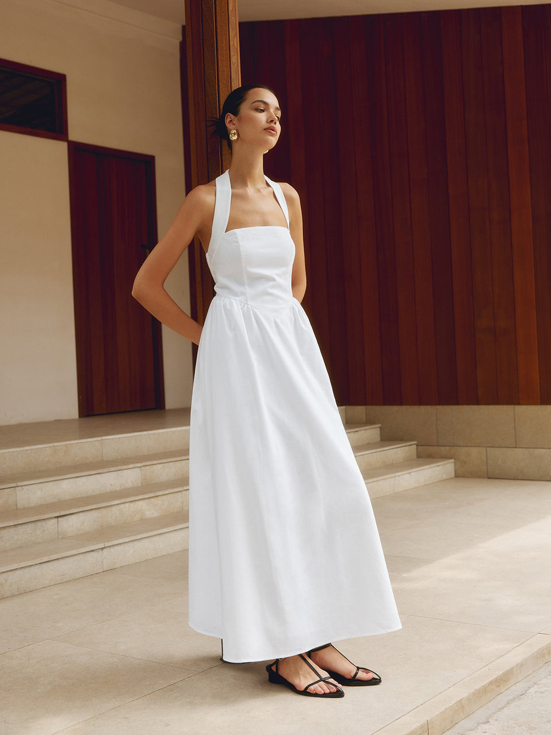 Jackie | Robe maxi évasée à col halter pour femmes