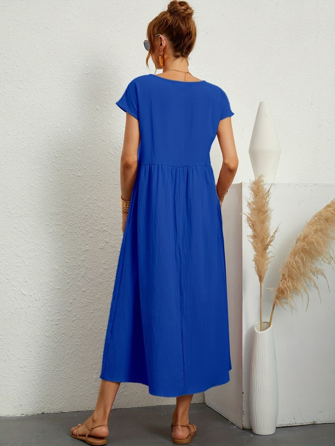 Mirabelle | Robe de loisirs décolletée
