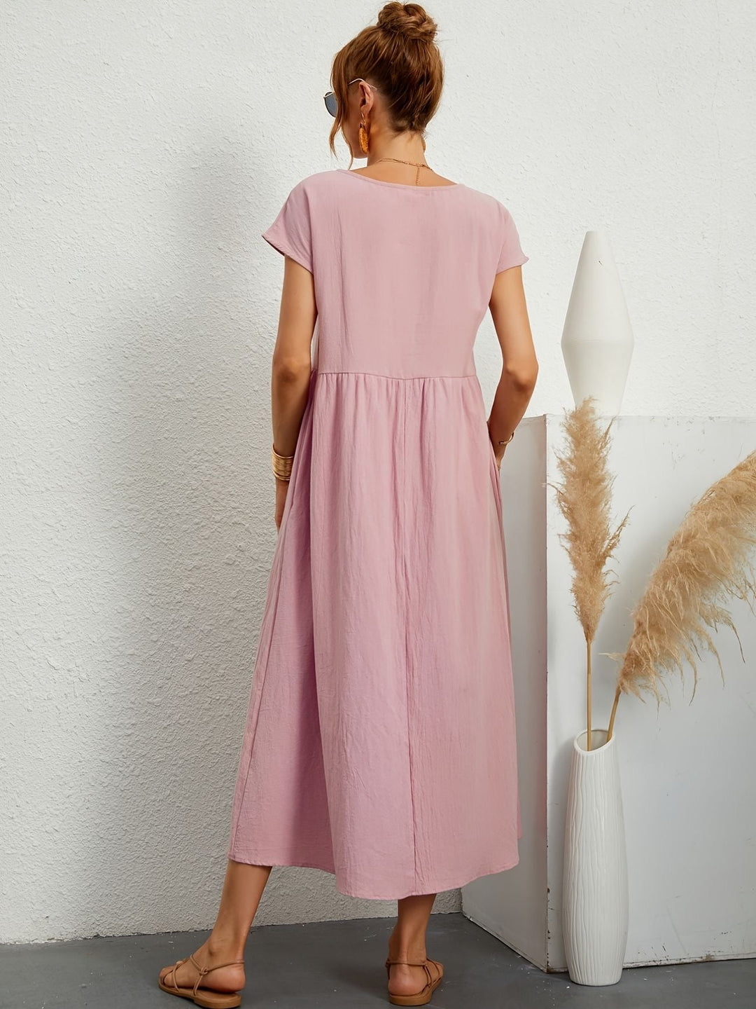 Mirabelle | Robe de loisirs décolletée