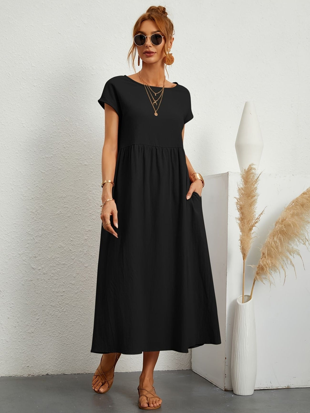 Mirabelle | Robe de loisirs décolletée