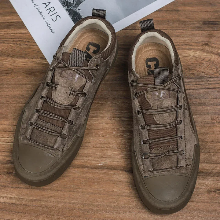UrbanEdge - Skórzane sneakersy