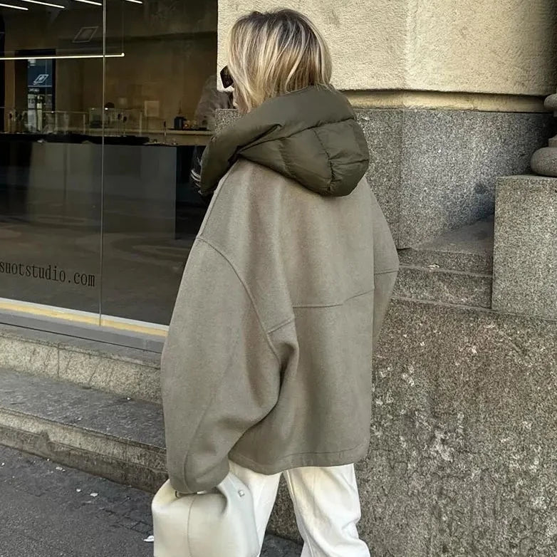 Cassia | Elegancka kurtka z kapturem dla kobiet