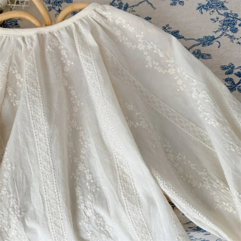 4138 2024 Baby Girls Blouses White Color Autumn Baby