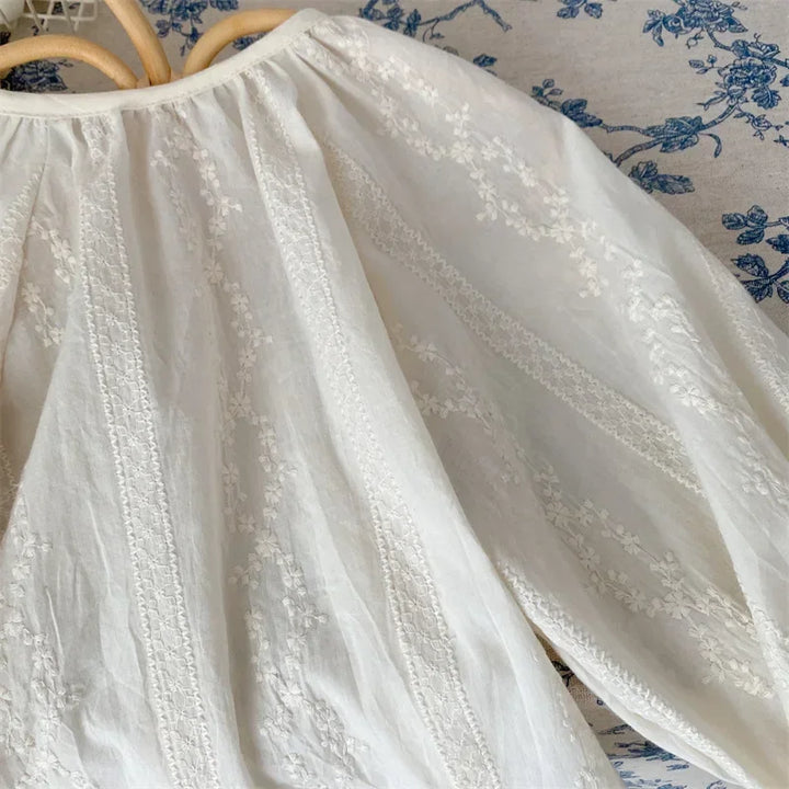 4138 2024 Baby Girls Blouses White Color Autumn Baby