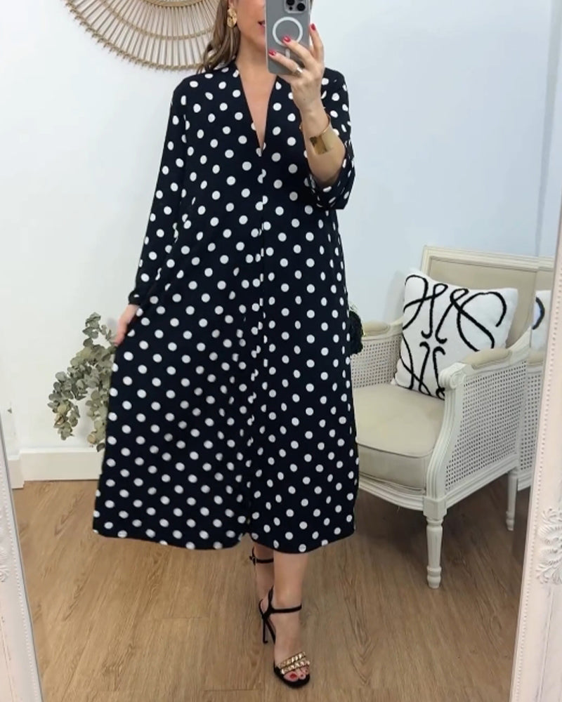 Robe à col V, coupe ample et à pois