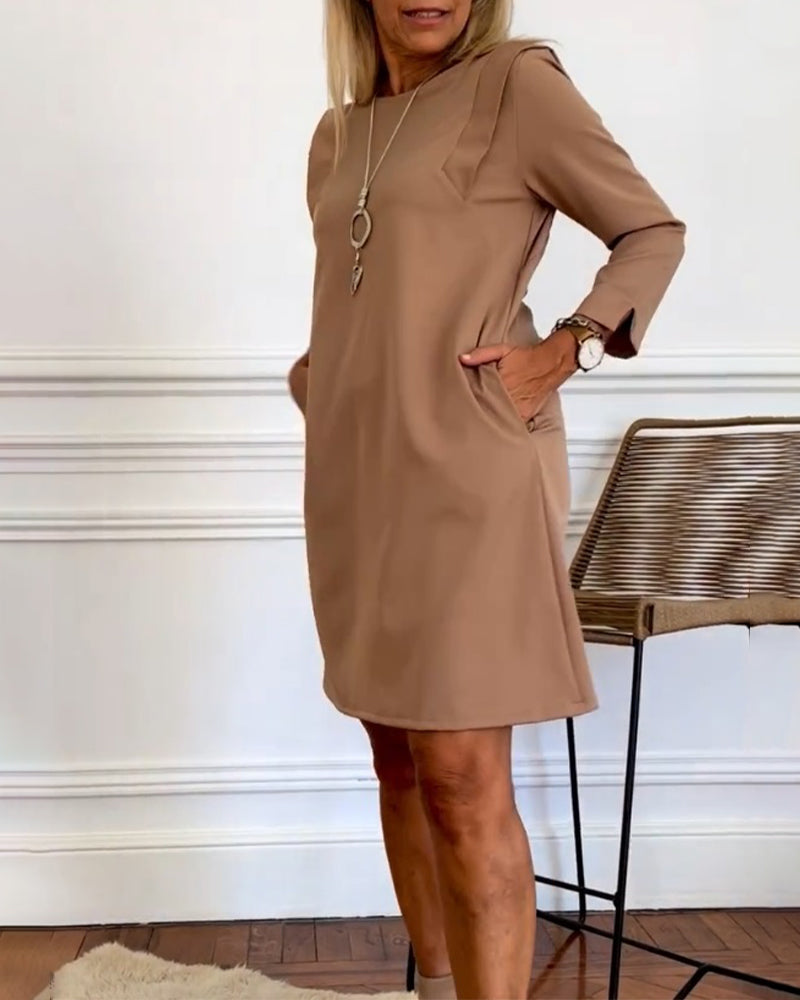 Robe droite élégante à manches longues