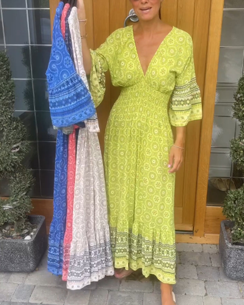 Robe longue à manches évasées en V profond