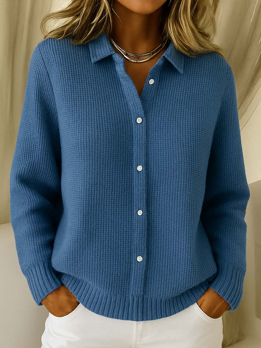 Chemise élégante en tricot pour femme avec boutons